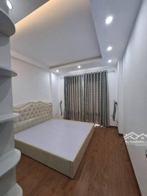 nhà mới ở ngay full nội thất ngõ nông ô tô đỗ cửa hàng xóm vinhomes harmony