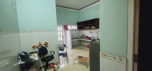 nhà 2 tầng dt đất 221m2 kèm 7 phòng trọ lối đi riêng có dòng tiền hàng tháng mặt tiền đường nam cao