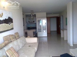 cần cho thuê ngay chcc cao ốc phú nhuận, 120m2/ 3pn+2wc, giá 17tr/th nhà mới sạch sẽ