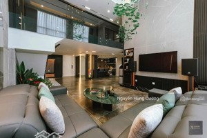 bán căn hộ penthouse 230m2 sử dụng sunshine garden full nội thất đẹp giá 18tỷ - e cường 