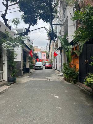 bán nhà 4 tầng đẹp, 5 phòng ngủ, hẻm 6m, phường 2, tân bình, 5 phút tới sân bay, sổ riêng, ở ngay!