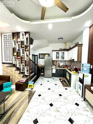 HOA HẬU PHỐ MINH KHAI_ 5 TẦNG FULL NỘI THẤT_ 30M RA OTO 7.5TỶ