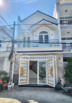 bán rẻ nhà đẹp 2 tầng 5x10m, giá chỉ 4.88 tỷ, hẻm xe hơi 6m 1806 huỳnh tấn phát sát quận 7