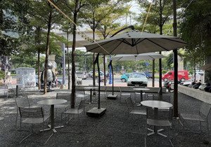 cho thuê mặt bằng căn góc 2 mặt tiền xa lộ hà nội & thảo điền