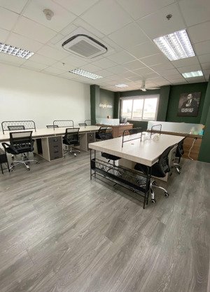 cho thuê văn phòng dt - 40m2 quận 1 giá mềm, sàn đẹp, vị trí tốt, có hỗ trợ nội thất