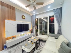 cần bán gấp căn góc 3 phòng ngủ ecohome phúc lợi. full nội thất cao cấp. gía ưu đãi. lh: 