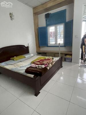 Bán nhà hẻm 4m Nguyễn Hữu Tiến 4x12 1 lầu đúc