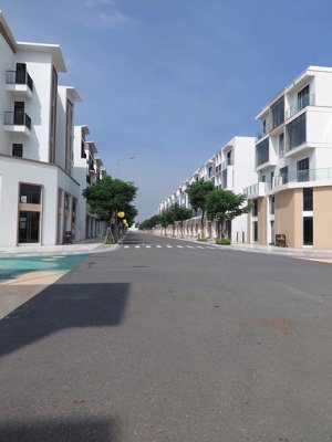 bán 3 căn nhà phố liền kề d-lk30-3a, lk30-6a,lk30-8 view công viên nội khu đường gia phúc 7/1