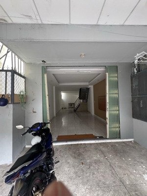 bán nhà 2 tầng mặt tiền đường số cạnh lê văn thịnh ,hiếm có bình trưng tây,quận 2