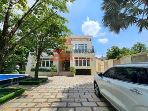 Cho thuê biệt thự sân vườn, hồ bơi tại Thảo Điền (Phù hợp kinh doanh đa ngành nghề)