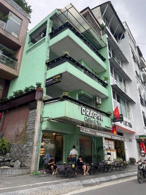 cho thuê nhà vị trí đắc địa mặt phố vũ phạm hàm 140m2x5t lô góc 28m cực hiếm