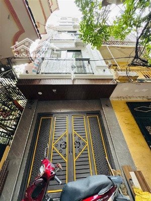 thịnh quang - trung tâm đống đa - 6 tầng thang máy - 2 thoáng - ngõ nông gần phố