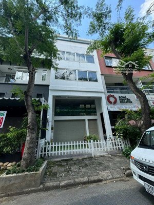 bán nhà phố phú mỹ hưng. thiết kế có hầm - sàn suốt - thuận tiện kinh doanh-vp-trường học... e luân