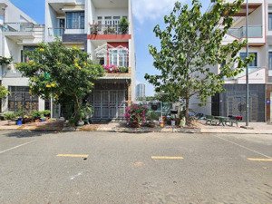 lô đất vàng kdc phú hồng thịnh 10, p bình thắng, dĩ an