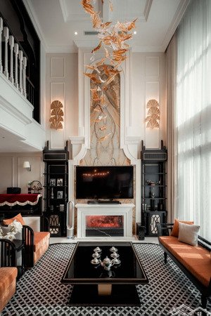 siêu phẩm nguyễn văn cừ , sổ đỏ 90m2 * m tiền 5.5m * 6 tầng thang máy, gara 2 xe 7 chỗ nhỉnh 25 tỷ