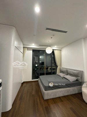 tôi cho thuê căn studio masteri tòa a giá 9tr tầng 2 có phòng gym và nhiều tiện ích khác