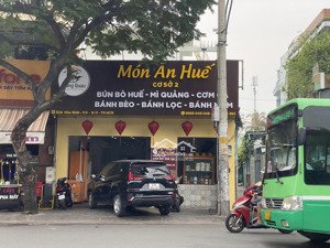 cho thuê mặt tiền kinh doanh đối diện đầm sen_q11_6,8x21m_căn góc_kd tự do