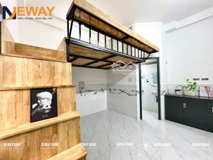 phòng ban công sẵn máy lạnh ngay etown cộng hoà