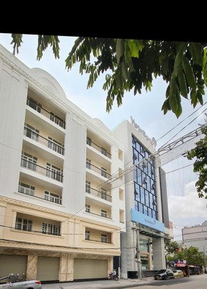 cho thuê nhà mặt tiền đắc địa - vị trí vàng - võ văn tần