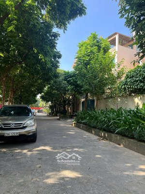 siêu hiếm 1 căn duy nhất nhà phố lạc long quân 780m² mặt tiền đẹp, 3 ô tô tránh vị trí vàng tây hồ