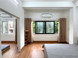 căn hộ 2n1k 60m2- chỉ 7tr8- full đồ ngõ 2 đại lộ thăng long