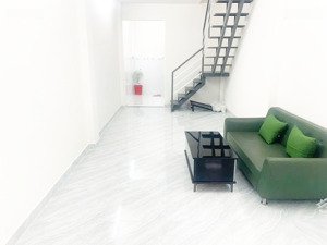 bán gấp, nhà đẹp 2 tầng ở ngay hẻm thông âu cơ, tân bình, 37m2 ngang 3.2m, chỉ nhỉnh 4 tỷ, shr