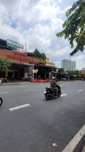 bán căn hộ dịch vụ: 6x45_ 3 tầng_ khu tô hiệu_ giá 23 tỷ