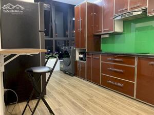 cho thuê chung cư 4F Vũ Phạm Hàm, 50m, 1 phòng ngủ, đồ cơ bản 8.5 triệu