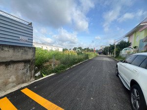 160m2 mặt tiền xe ô tô đường 8m trung tâm lái thiêu _ đối diện trường học cấp 1-2