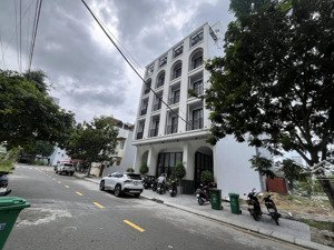 bán cặp đất biển khuê mỹ đông duy nhất thị trường, khu vực toàn xây dựng căn hộ khách sạn