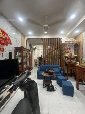 nhà 4x14, 3 tầng, giá: 6,x tỷ, hẻm 6m, đường gò dầu, khu chợ tân hương, aeon tân phú