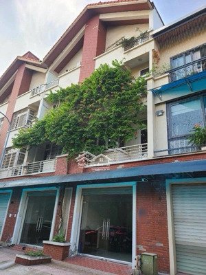 bán gấp liền kề mỗ lao hà đông, vị trí đẹp, kinh doanh, diện tích 76,6m - 4 tầng - mặt tiền 4.5m.