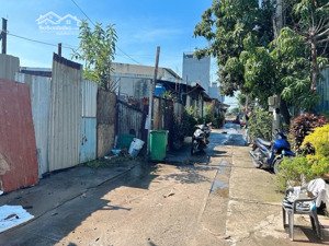 bán đất tô ngọc vân - sát mặt tiền đường bờ kè sông vàm thuật - 120m2 - (6x20m) - sổ hồng 2025