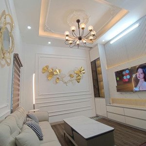 nhà đẹp ở ngay yên nghĩa, hà đông, dt32m, 4 tầng, giá 6.05 tỷ lh 