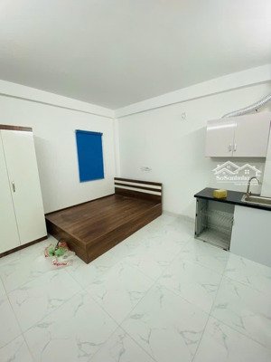 9.8 tỷ căn chung cư mini phú diễn, bắc từ liêm. dt 47m/6 tầng/ 8p, thang máy.