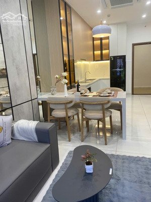 shophouse mặt tiền 2pn + 2wc kế chợ bình chánh , pháp lý đầy đủ