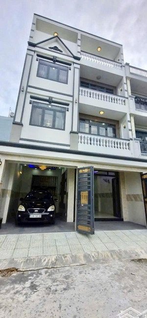 bán nhà phố 4 tầng xe hơi trong nhà giá 5ty950tr - 80,3m tại kdc ven sông nguyễn bình nhà bè