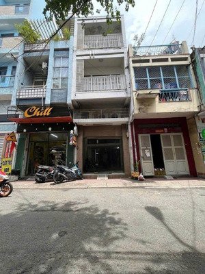 cho thuê nhà mặt tiền lạc long quân, p.3, q.11 giá 14tr