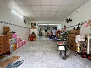 cần bán nhà hxh 842 tỉnh lộ 10 - sát khu tên lửa.