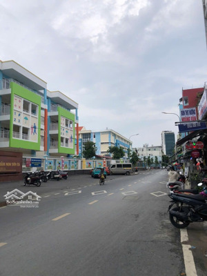 bán nhà mặt tiền chấn hưng, q.tân bình, 100m ra cmt8- ôtô tải tránh nhau- 4 tầng- 83m2- nhỉnh 24 tỷ