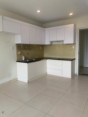 cho thuê chung cư c2, đường 45 phường 3, q4. dt 51m², 1pn, 1wc, thang bộ, nhà sạch sẽ thoáng mát