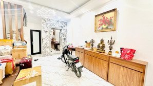 bán nhà thuỵ khuê, tây hồ 6 tầng thang máy, mặt ngõ thông ô tô đỗ cửa, kinh doanh 