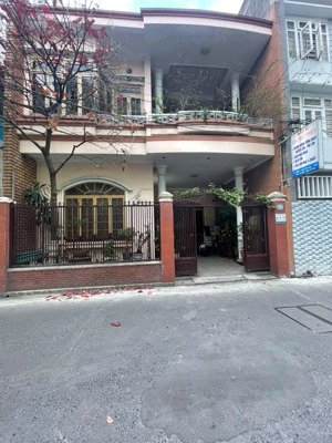 cho thuê nhà riêng k136/4 hải phòng, 10 triệu/th, 141m2, 3pn, 2wc, 2 tầng, tây nam