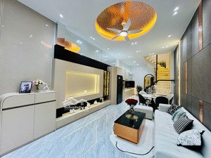 ko qh lg xây mới 3 tầng sân thượng 50m2 nội thất ngoại nhập ngay chợ an nhơn gần cityland