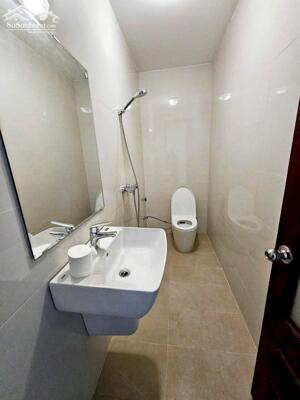 Bán nhà Hoàng Văn Thái dân xây 55m giá 12.7 tỷ thoáng trước sau nở hậu đủ công năng về ở ngay .