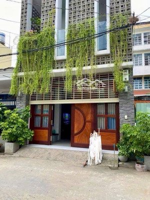 bán nhà 1 lầu đường nguyễn văn quá. dt 5m x 14m ,đường xe hơi gần thcs phan bội châu giá 6.9 tỷ