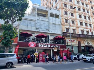 mặt tiền khan hiếm kỳ đồng,quận 3, diện tích 13x 8 , kết cấu 4 tầng , hđt 120 tr/th - giá bán 79 tỷ