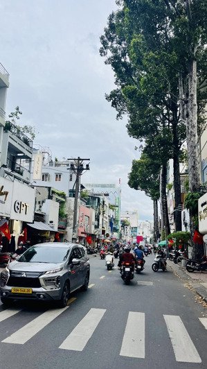 gần 100m2 nhà đất, q3 lê văn sỹ ngang 4.5m, nhỉnh 12 tỷ