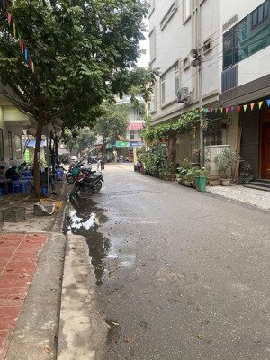 cho thuê lk cây quýt kđt văn khê 16tr