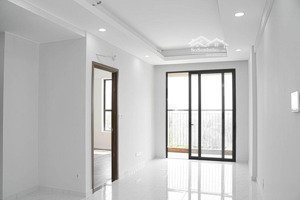 bán ch 2pn, 2wc, 60m2 tại opal skyline, 1,9 tỷ, thuận an, bình dương sổ sẵn công chứng, tầng 12.